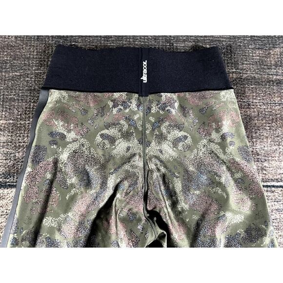 Ultracor Leggings Womens 30x26  Green Camo Compression Athleisure - Picture 6 of 7